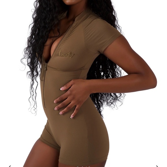 Body by raven romper Nude Browns 2XL NWT - Picture 1 of 10